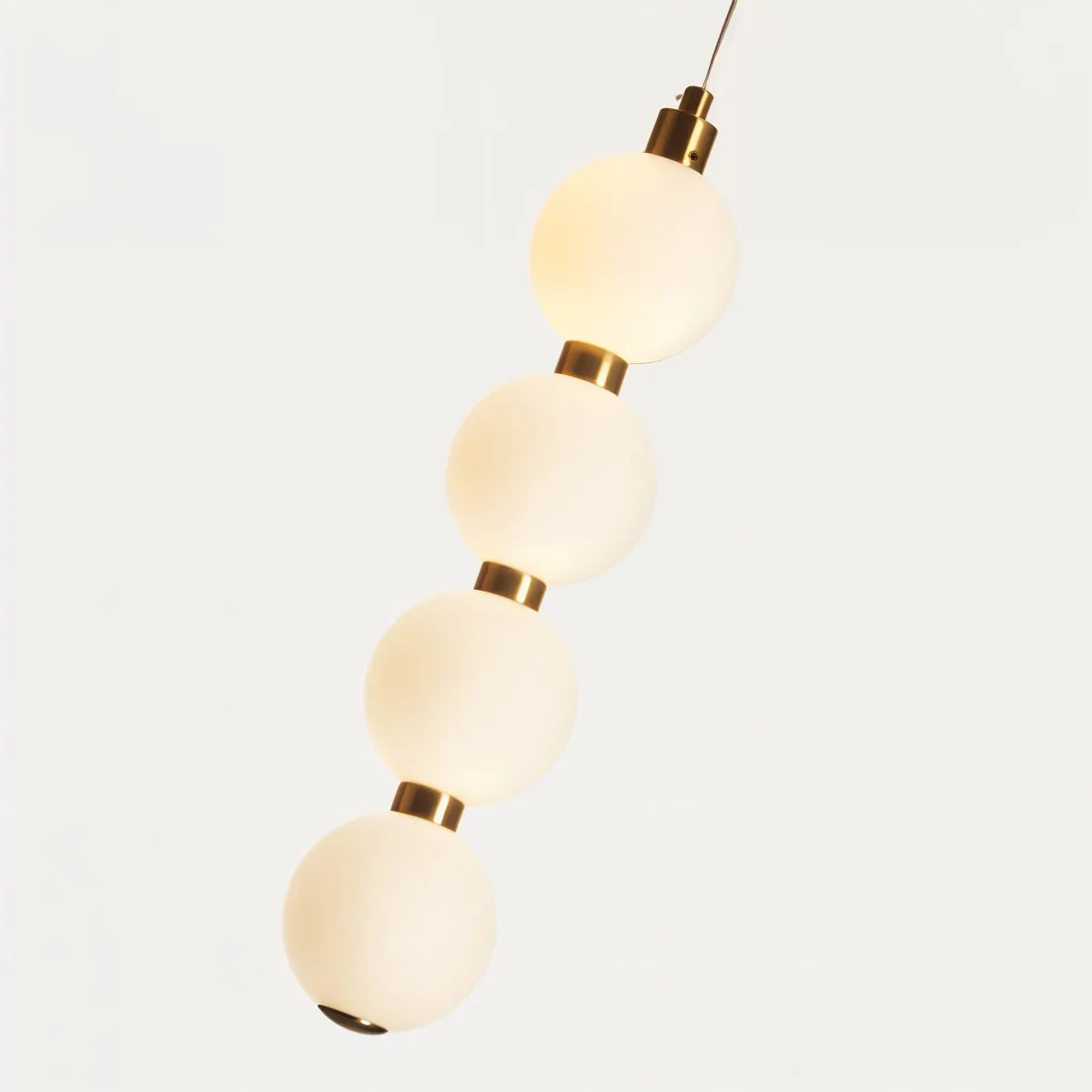 Petruf Pendant Light