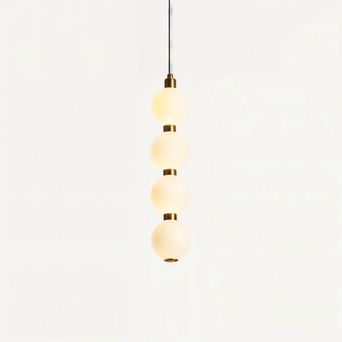 Petruf Pendant Light