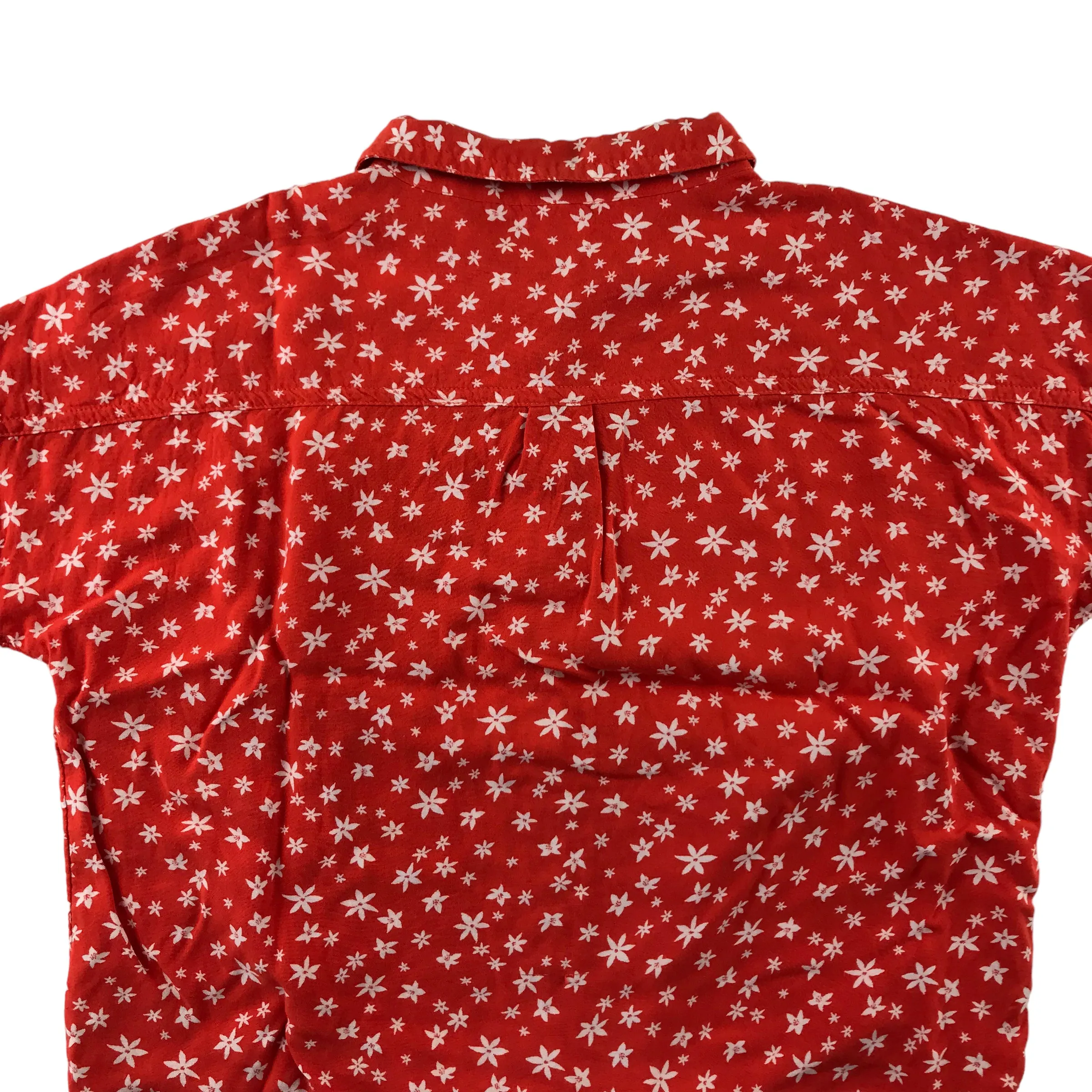 Tu blouse 11-12 years red floral slightly cropped short sleeve button up